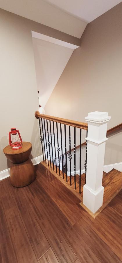 Spacious Deluxe House For You, Your Family And Friends Charlotte Exteriér fotografie
